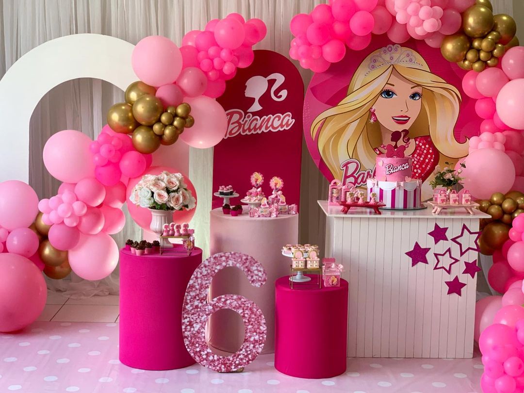 Decoração de festa da barbie