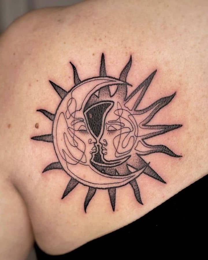 Tatuagem De Sol E Lua