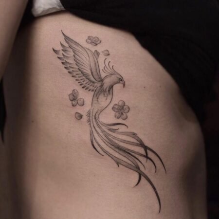 tatuagem-feminina-fenix