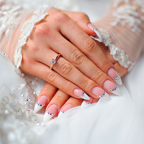 Decorated Nails for Brides