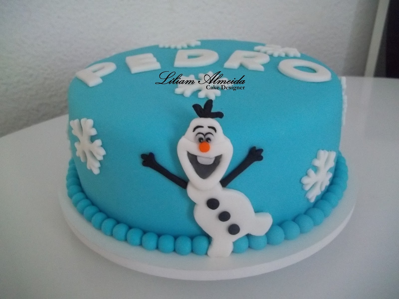 Bolo Decorado Olaf