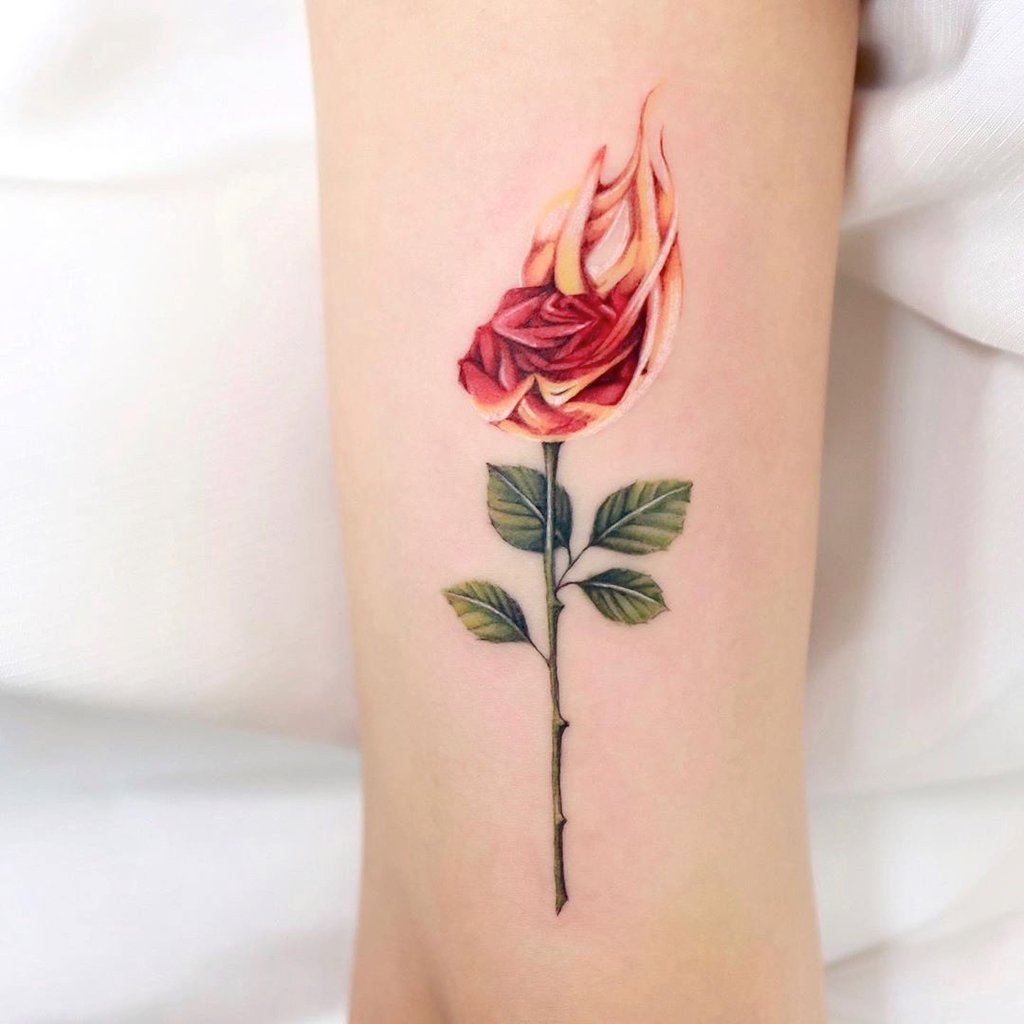 Tatuagem De Rosa