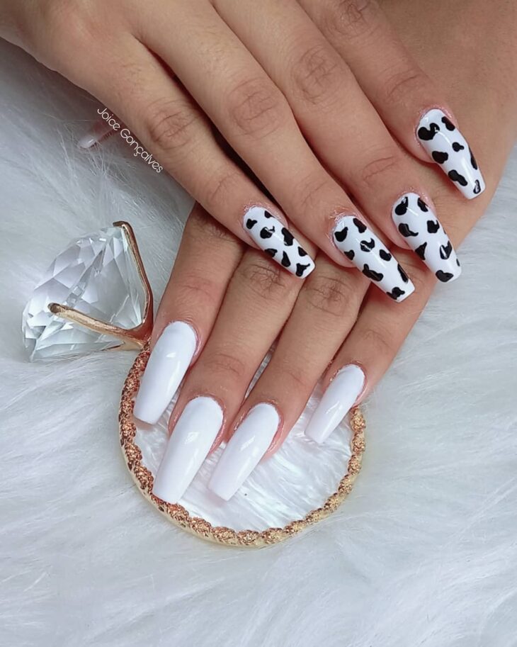 Unhas Decoradas Em Preto E Branco