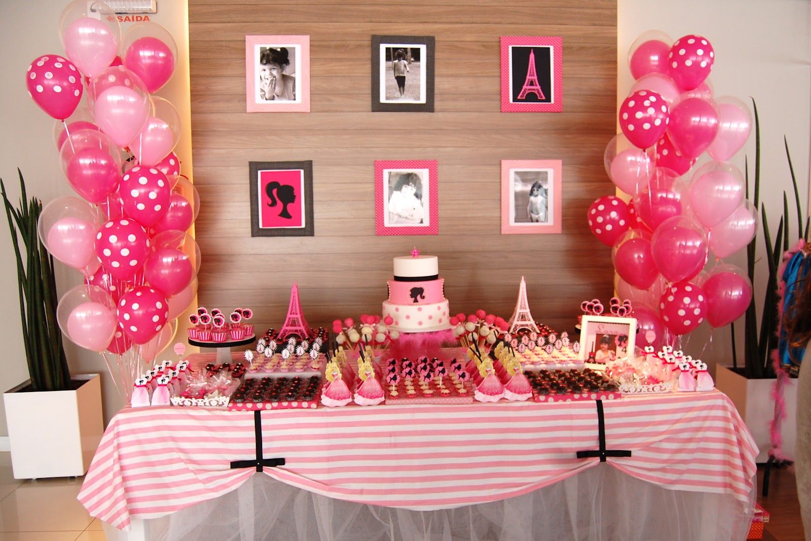 Decoração de festa da barbie