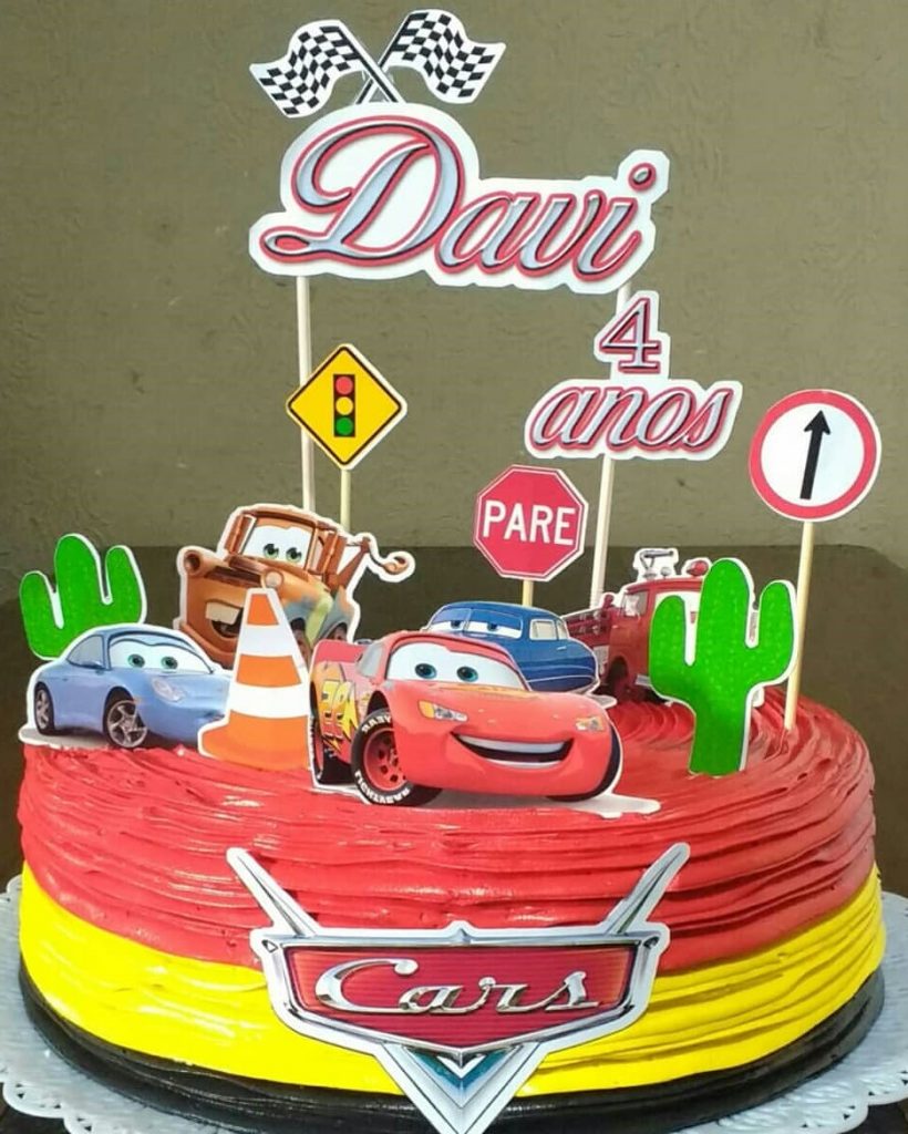 Bolo Decorado Carro