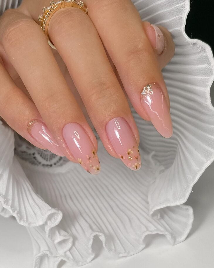 Unhas Almond Decoradas