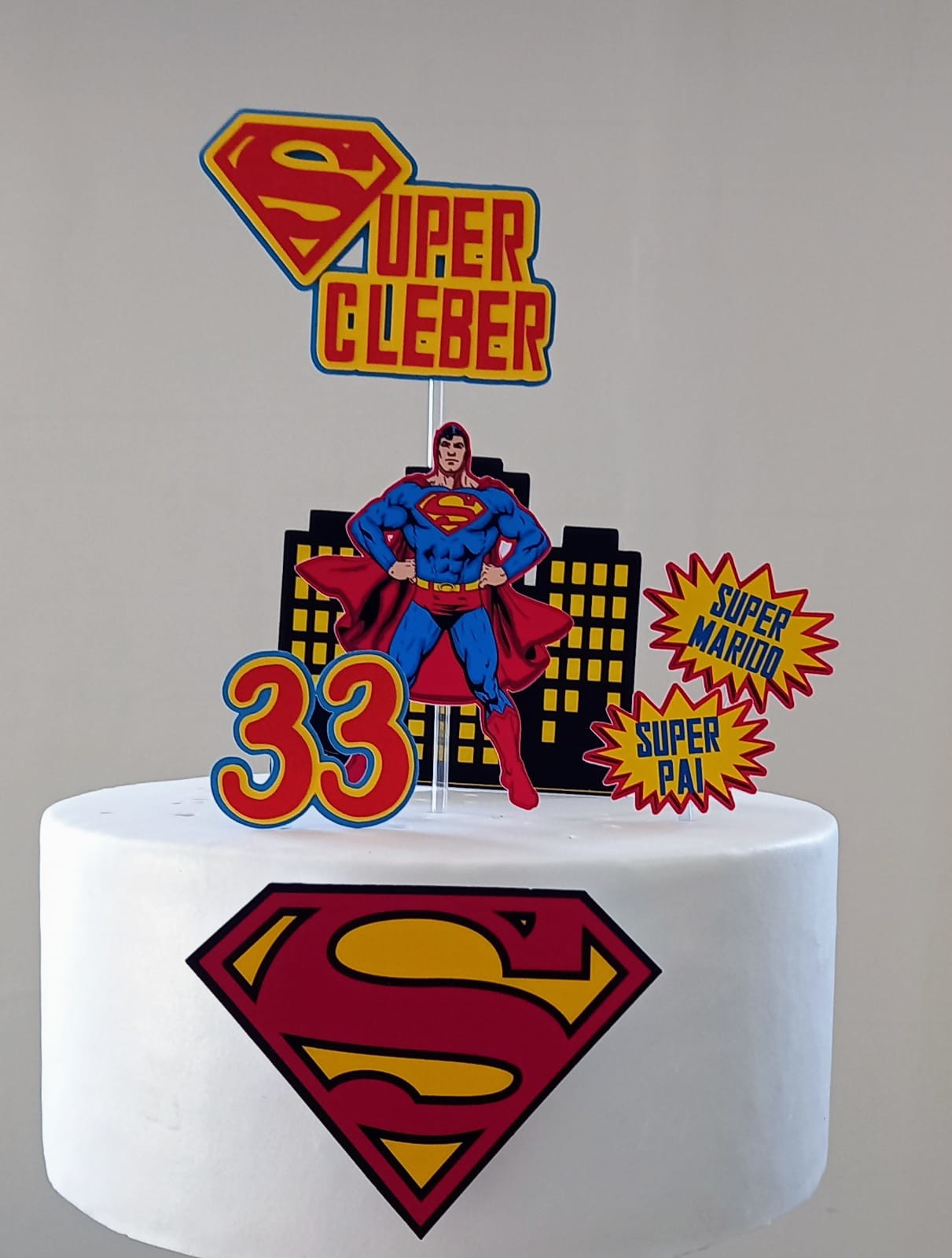 Bolo Decorado Superman