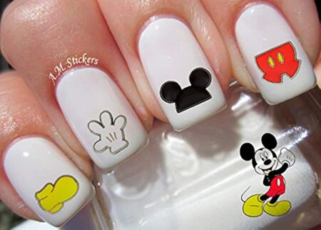 26-ideias-de-unha-decorada-mickey