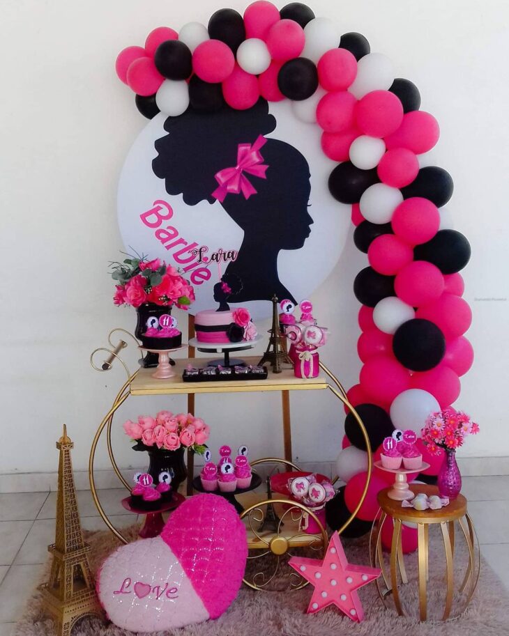 Decoração de festa da barbie