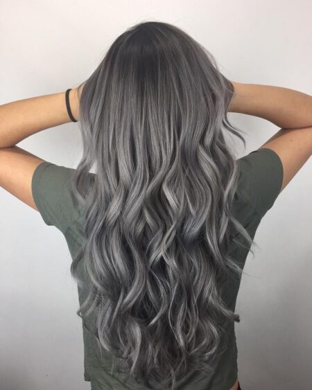 cabelo-platinado-cinza