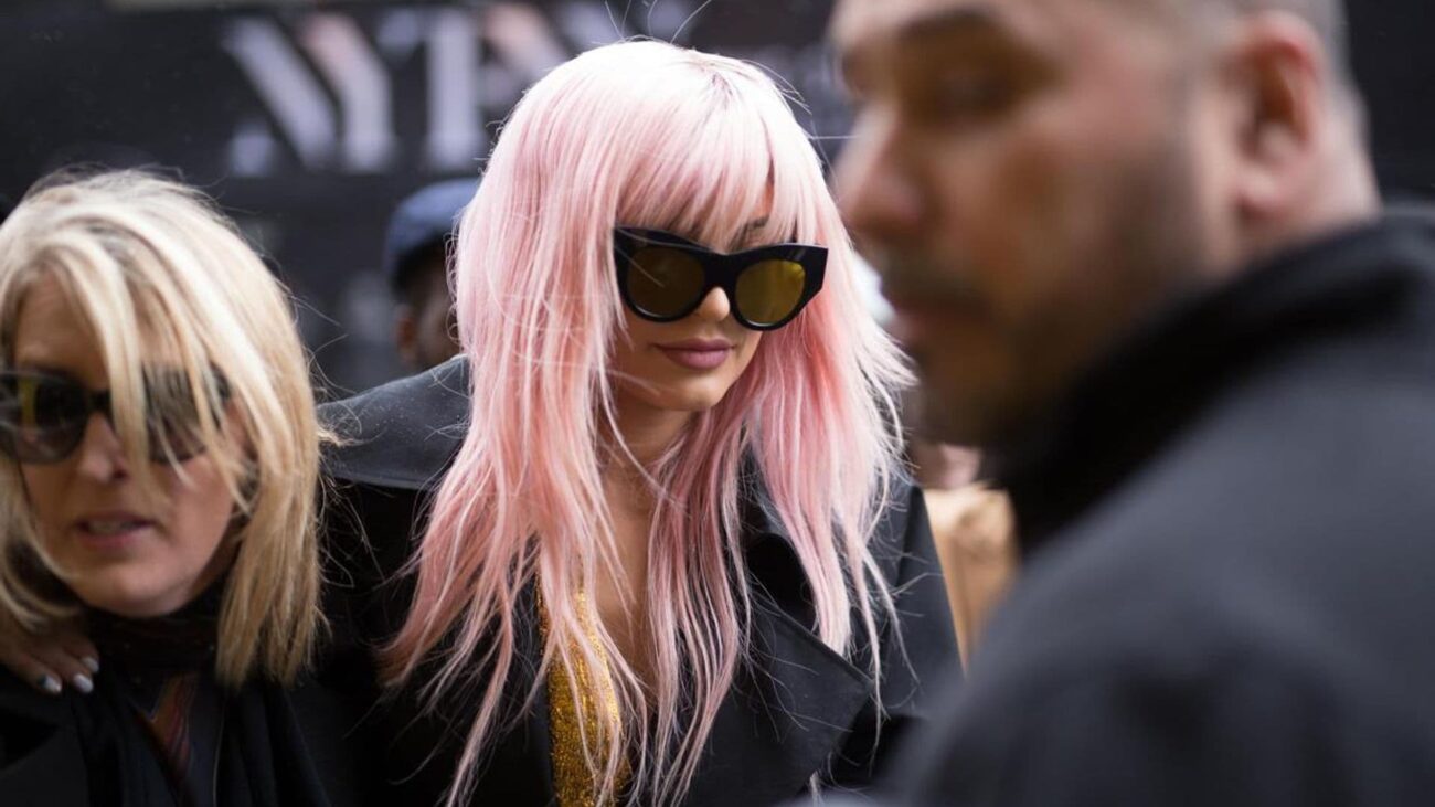 celebrities with pastel pink hair