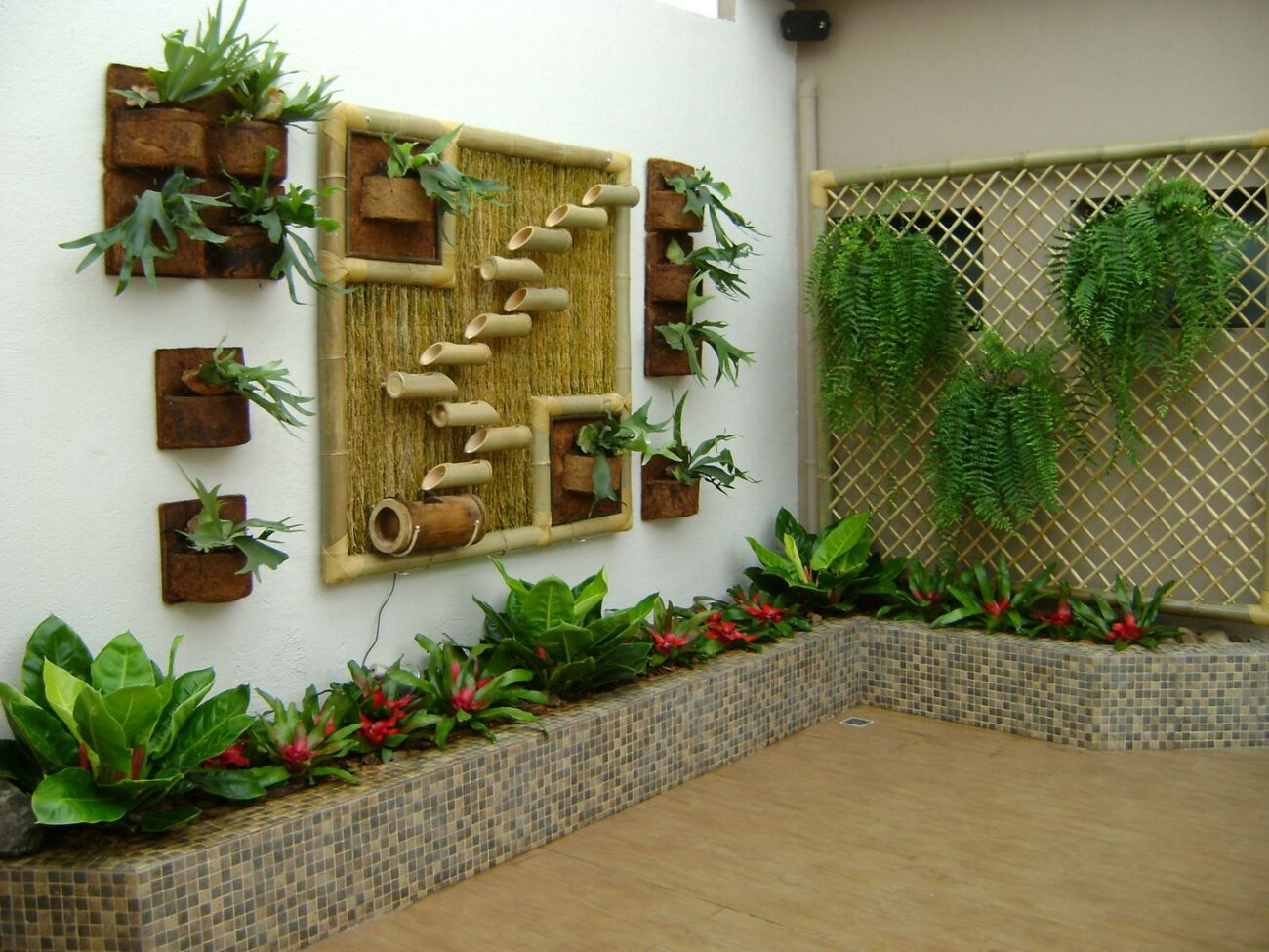 quintal decorado com plantas