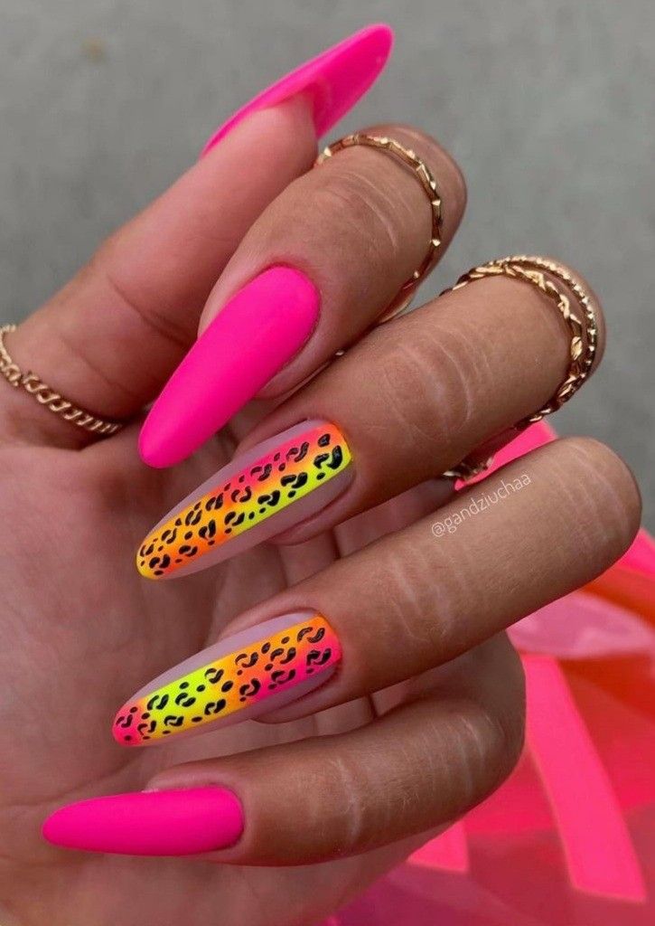 Unhas Neon