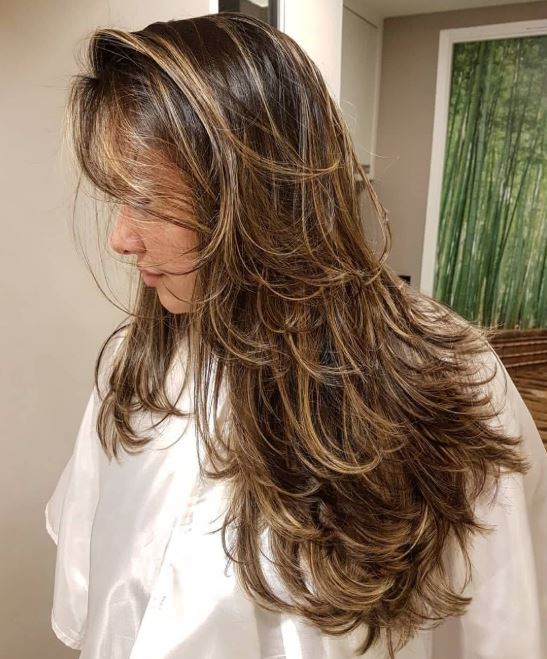 corte de cabelo feminino longo