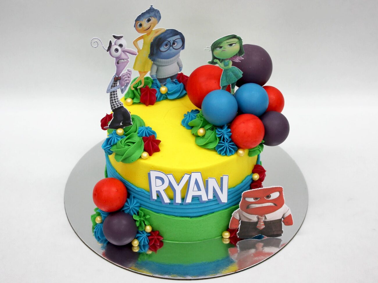 Decorate Cake Inside Out Movie