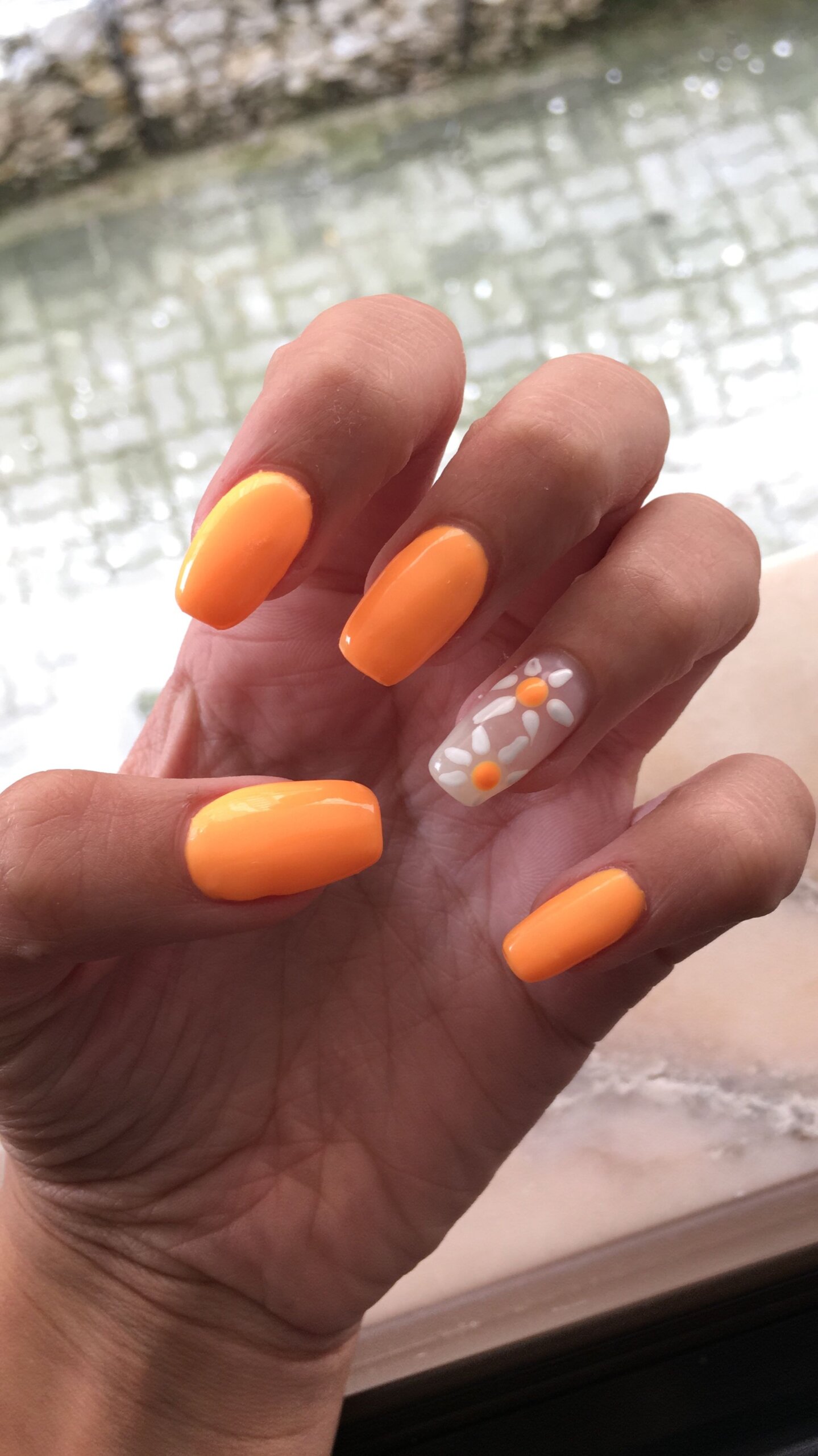 Unha Decorada Laranja Neon