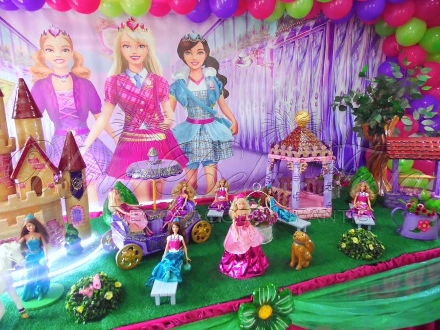 Decoração de festa da barbie