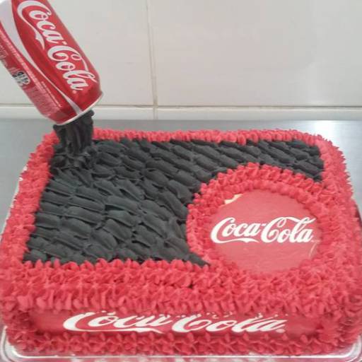 Bolo Decorado Coca Cola