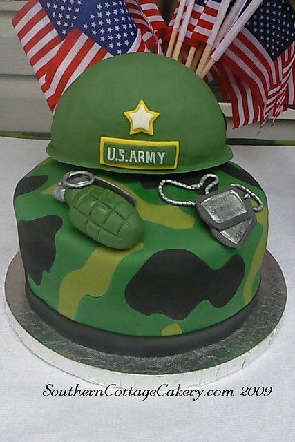 Military decorated cake