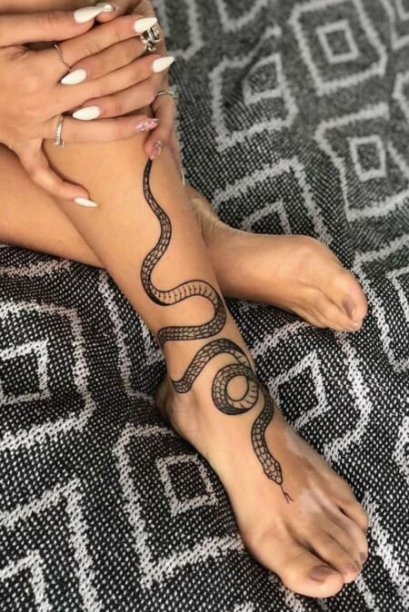 tatuagem-feminina-canela