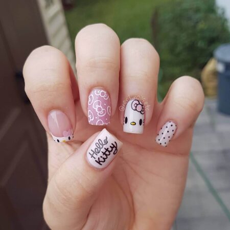 unhas-decoradas-hello-kitty