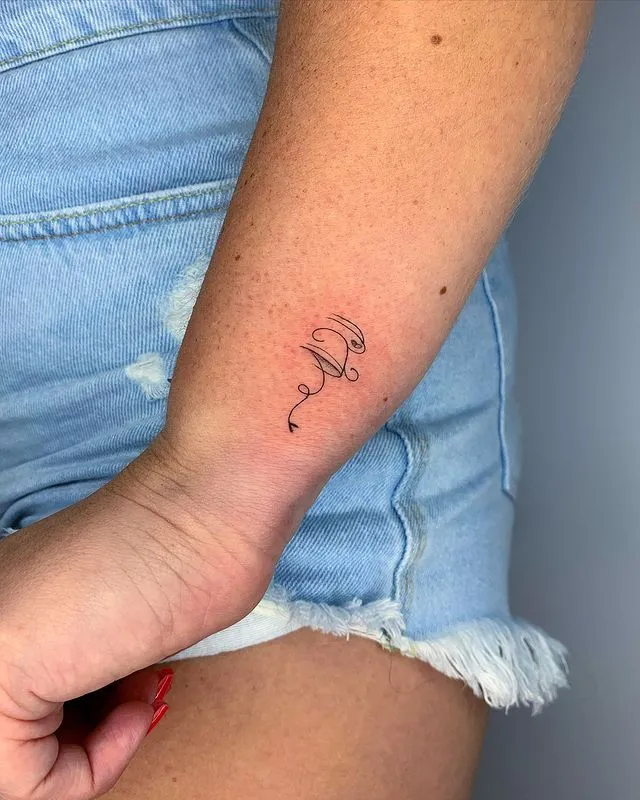 tatuagem feminina pequena