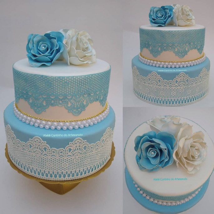 Bolo de Casamento Azul E Branco