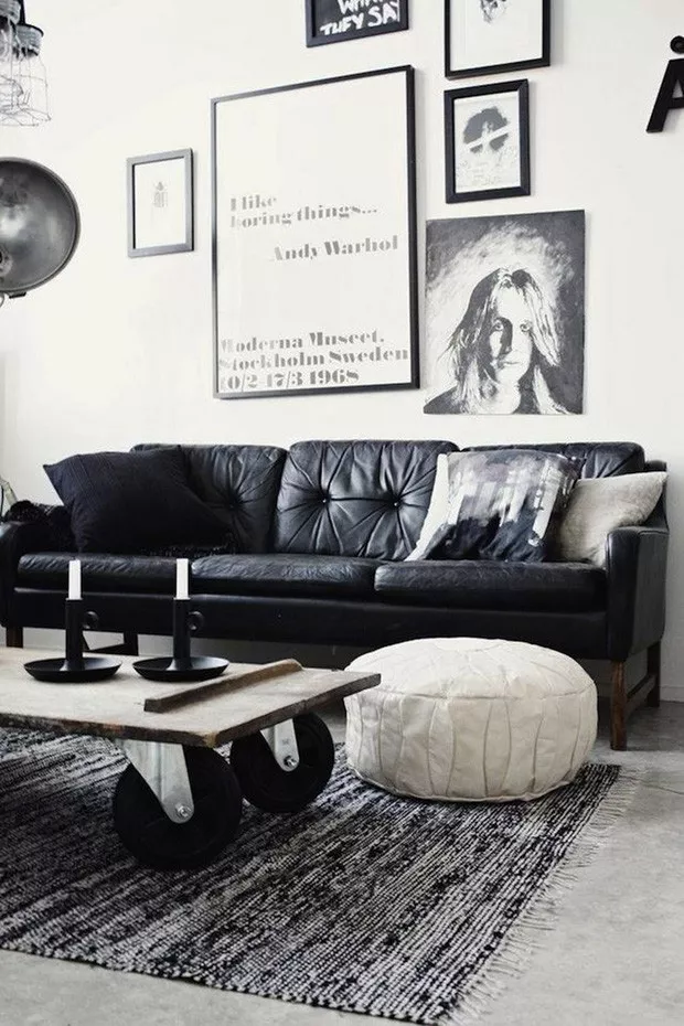 decoracao-de-sala-com-sofa-preto