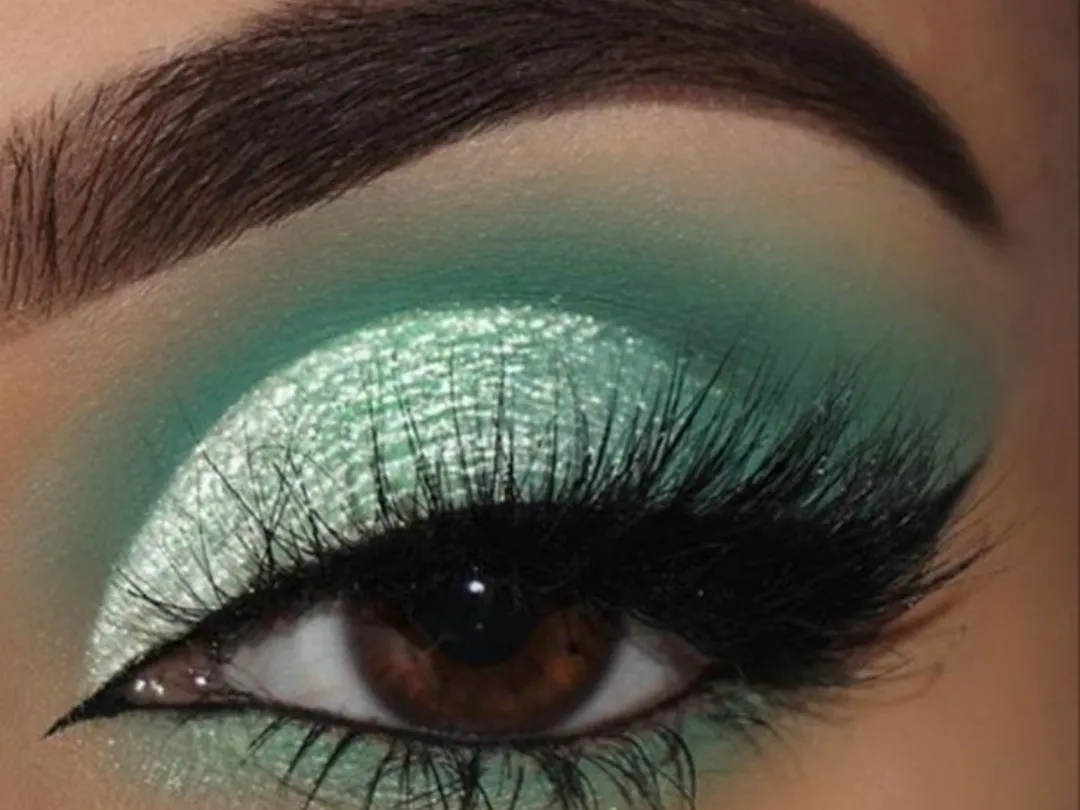 Mint Green Makeup Ideas