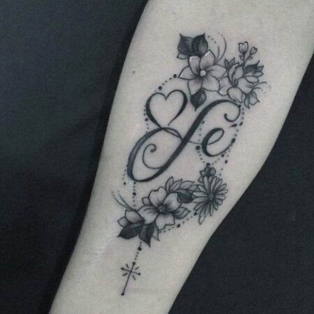 tatuagem-feminina-fe