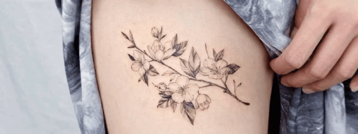 Tatuagem Na Coxa