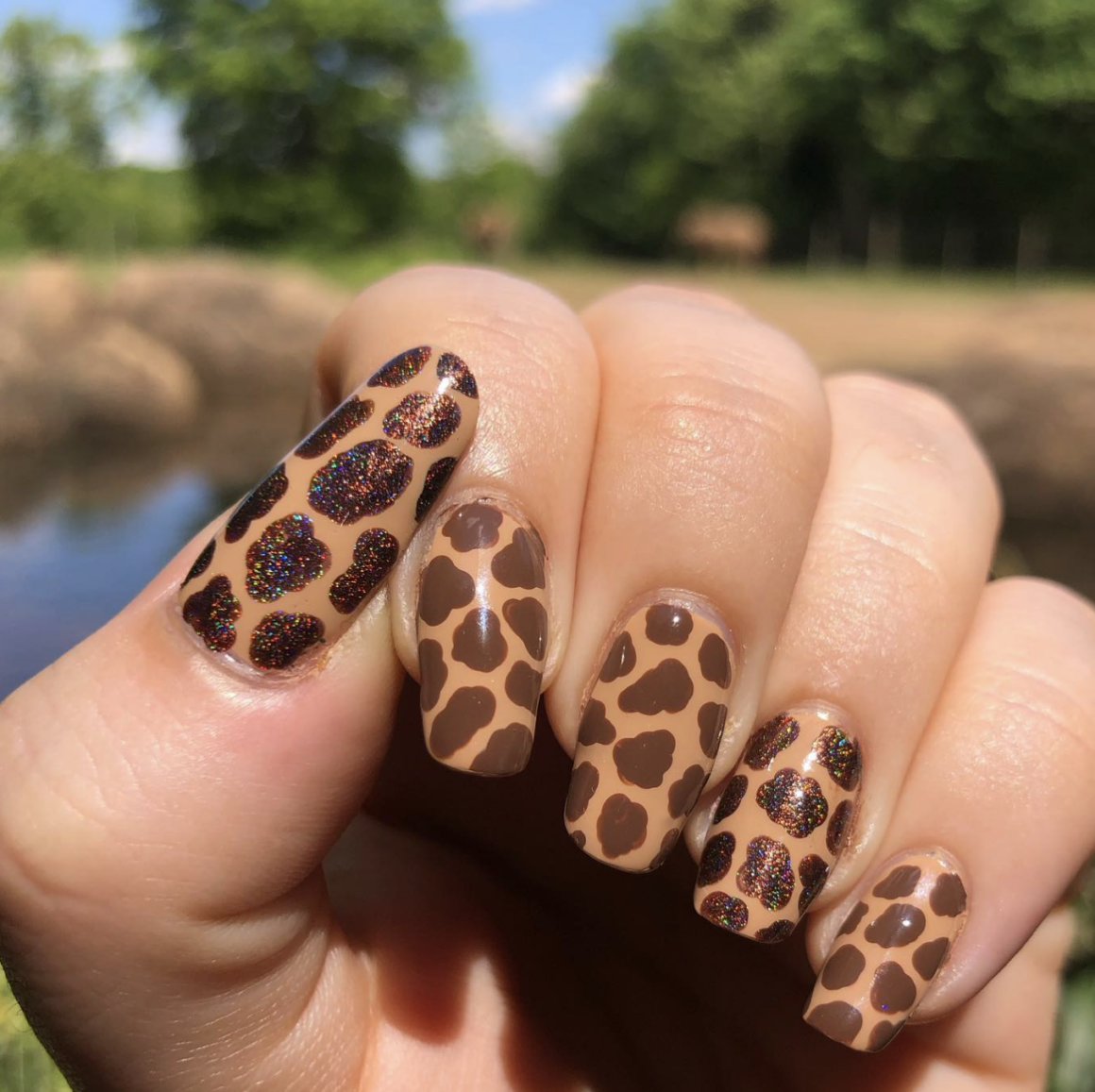 animal print nail art