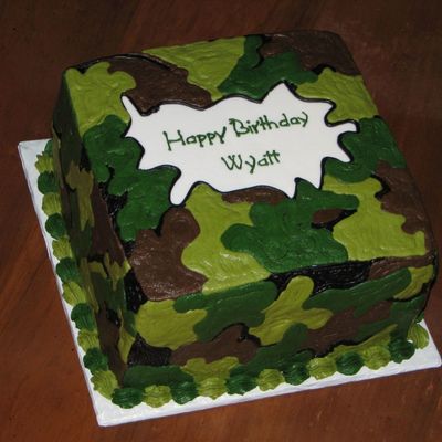 Military decorated cake