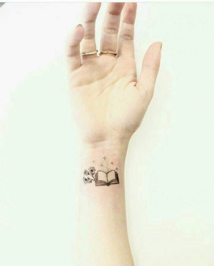 Tatuagem De Livros