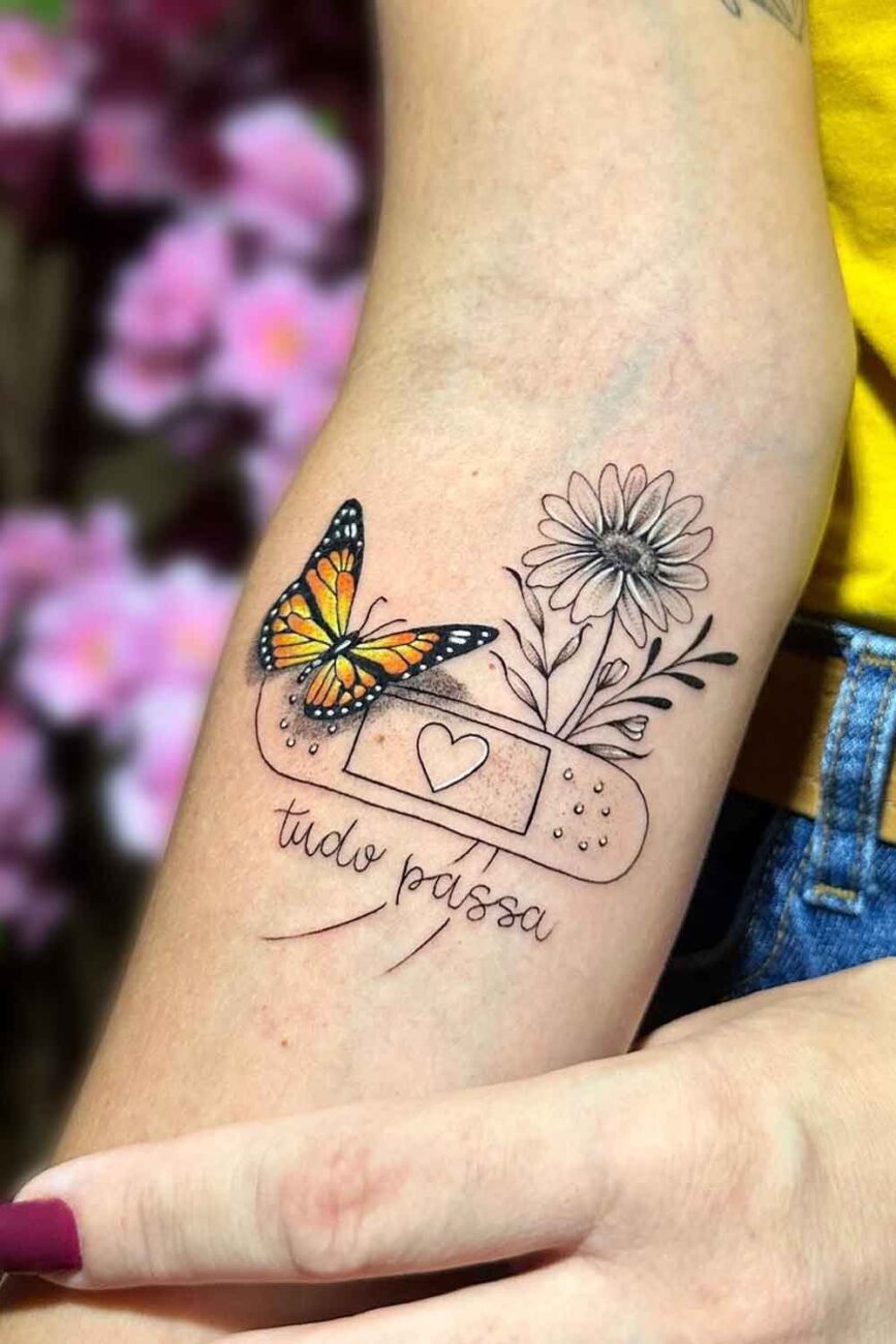 Tatuagem de Borboleta no Braço Delicada