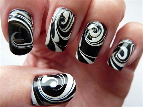 Unhas Decoradas Em Preto E Branco