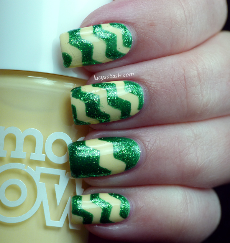 Zig Zag Decorated Nail