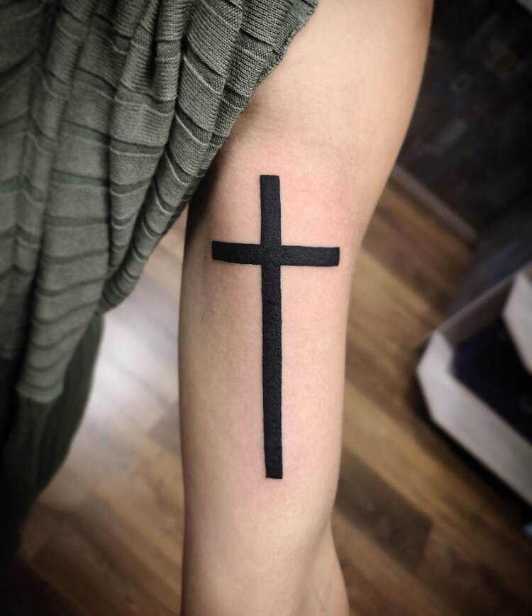 cross tattoo