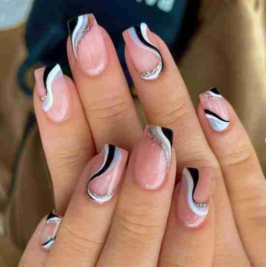 Unhas Decoradas Em Preto E Branco