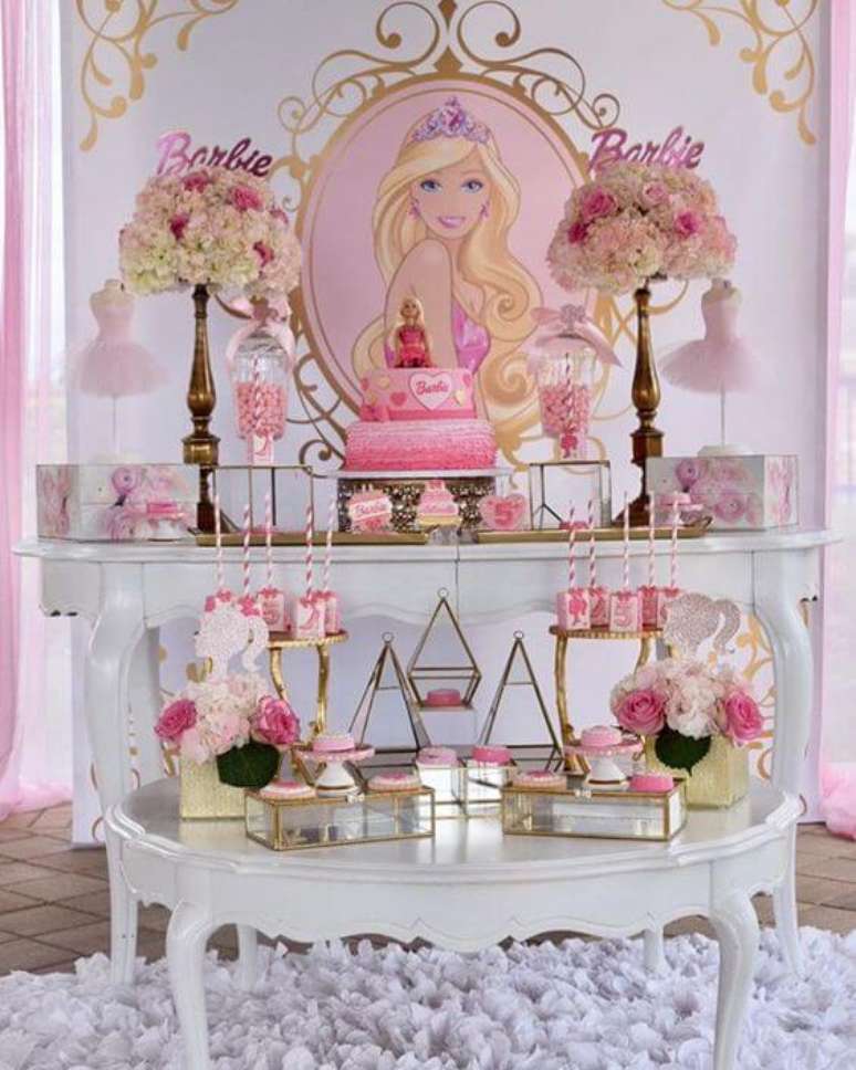 Decoração de festa da barbie