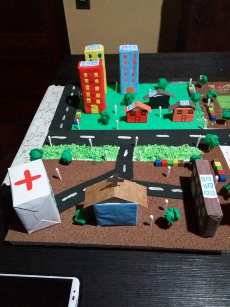 Maquete Escolar Fácil