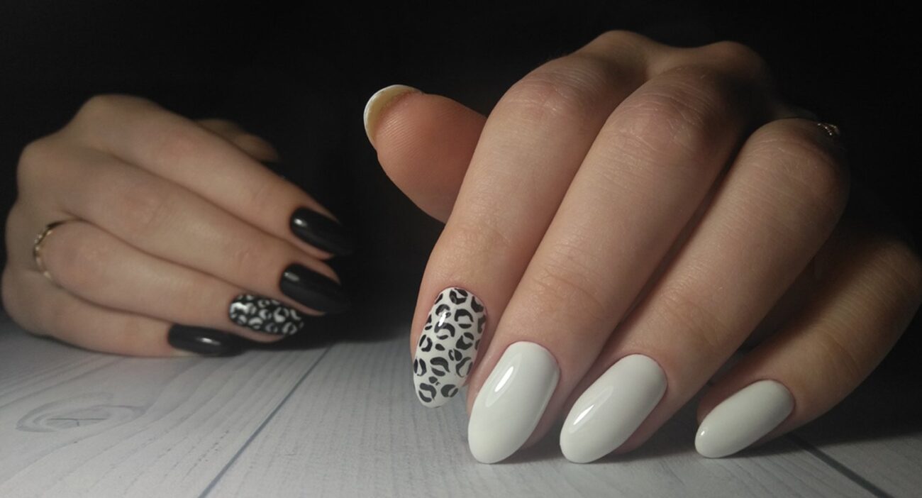 animal print nail art