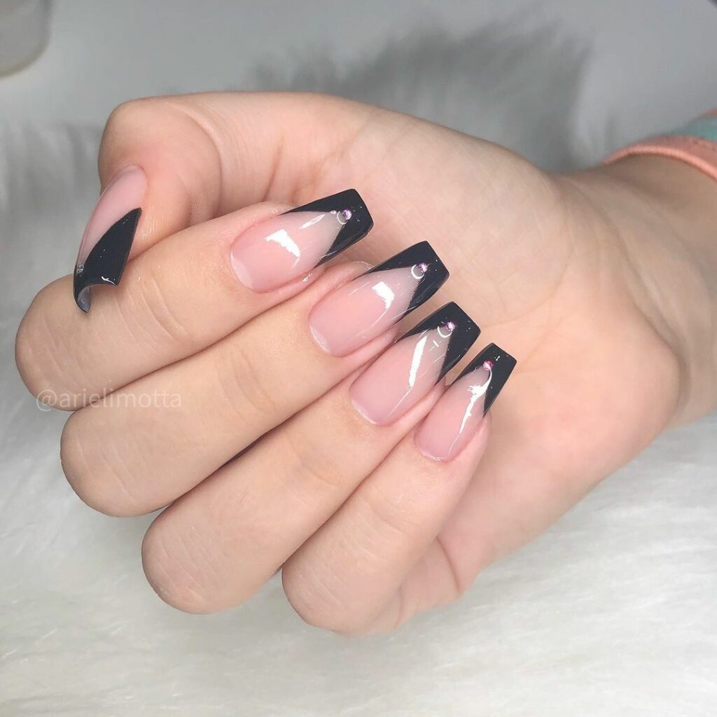 Unhas Quadradas