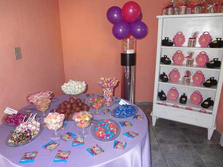 Decoração de festa da barbie