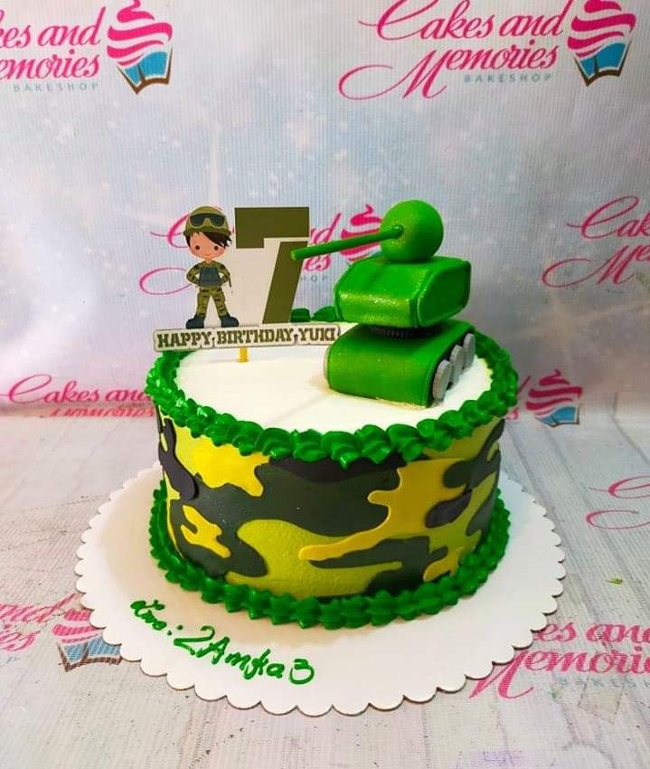 Military decorated cake