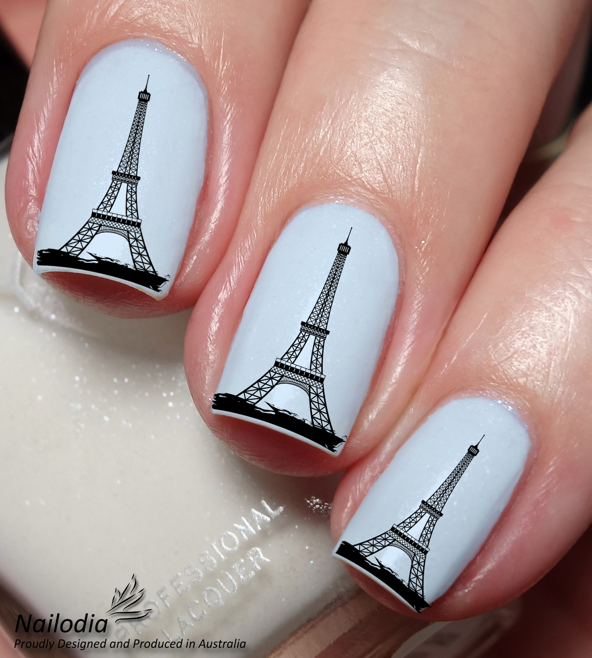 Paris Decorated Nail