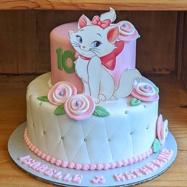 Marie Cat Decorated Cake