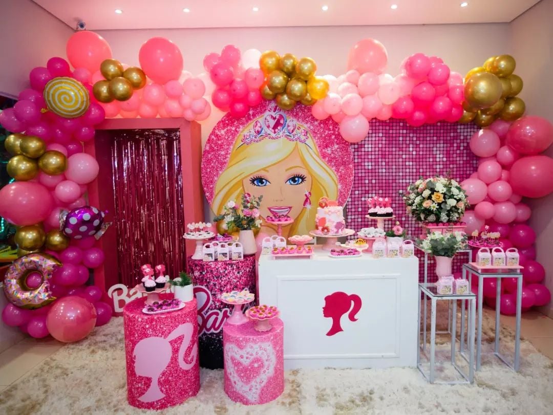 como-fazer-decoracao-da-barbie