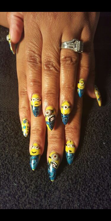 Minions Decorated Nail