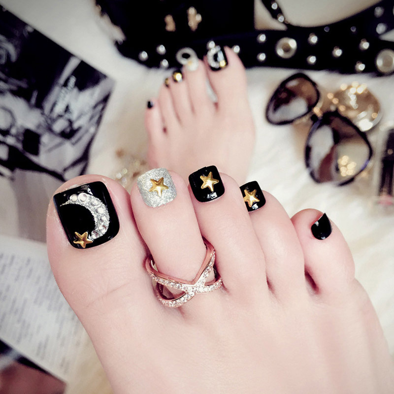 Foot Decorated Nail